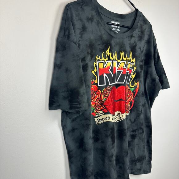 Kiss Adult Detroit Rock City 76' Flames Lips Grey Tie-Dye Crewneck T-Shirt 3XL - Picture 3 of 8